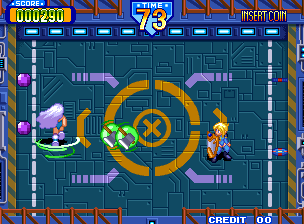 Space shooter arcade game with spaceship and alien enemies.