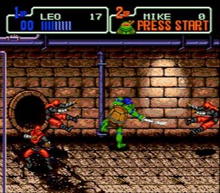Teenage Mutant Ninja Turtles arcade game screenshot with turtles fighting enemies.