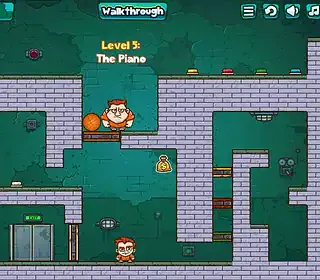 Ball bouncing on piano in mini arcade game.