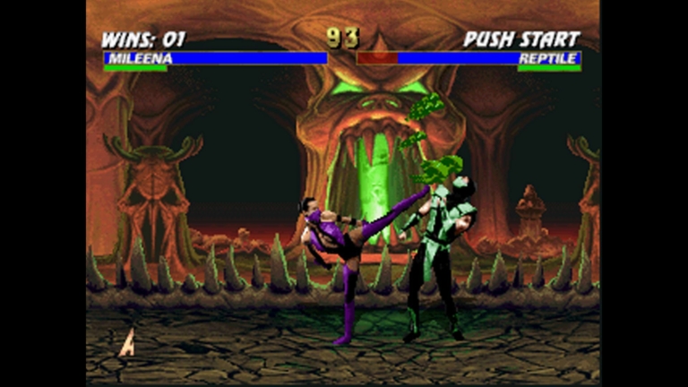 Vampire Saviour fighting game screenshot with two characters in combat in a dark, gothic setting.